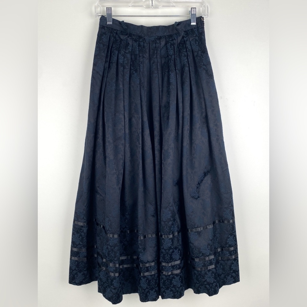 Alpen Trachten German Skirt